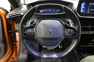 PEUGEOT 2008 usata, con Sensori di parcheggio posteriori