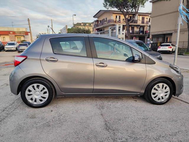 TOYOTA Yaris usata, con Boardcomputer