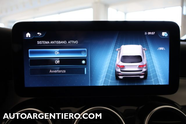 MERCEDES-BENZ GLC 220 usata, con Regolazione elettrica sedili