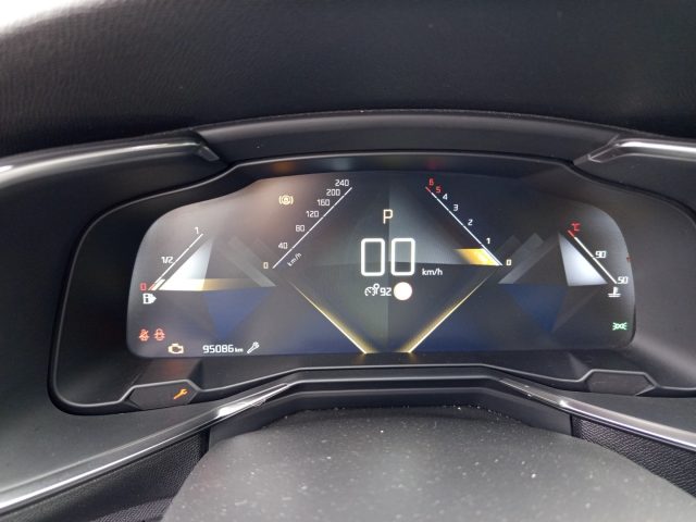 DS AUTOMOBILES DS 7 Crossback usata, con Sensori di parcheggio posteriori