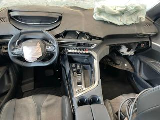 PEUGEOT 3008 usata, con Park Distance Control