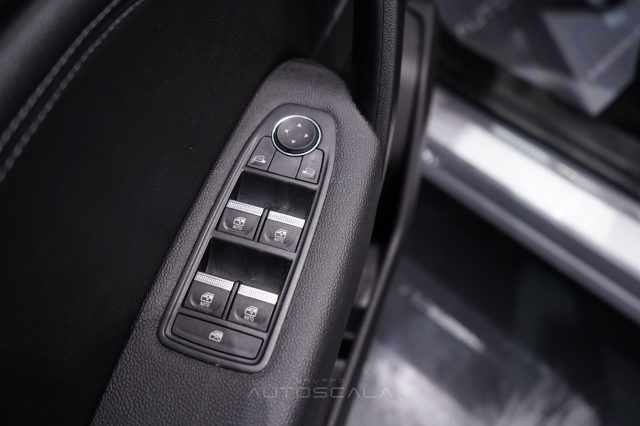 RENAULT Captur usata, con ESP