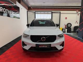 VOLVO XC40 usata, con Airbag