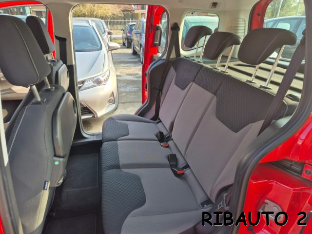 FORD Tourneo Courier usata 28