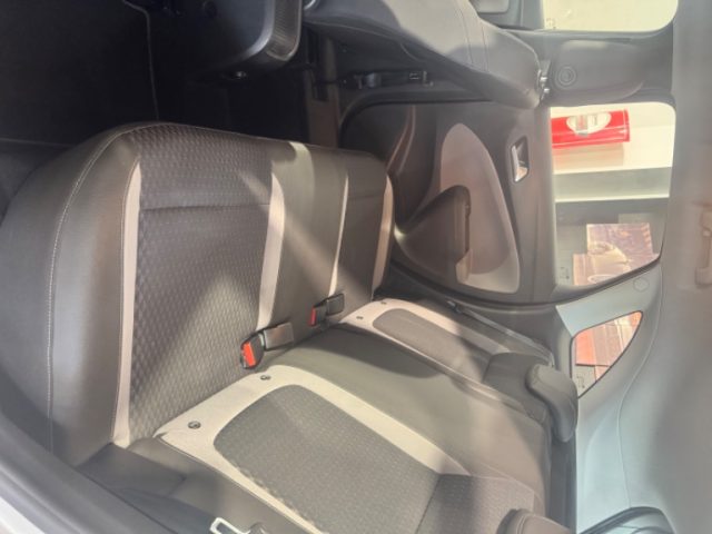 OPEL Crossland X usata, con Specchietti laterali elettrici
