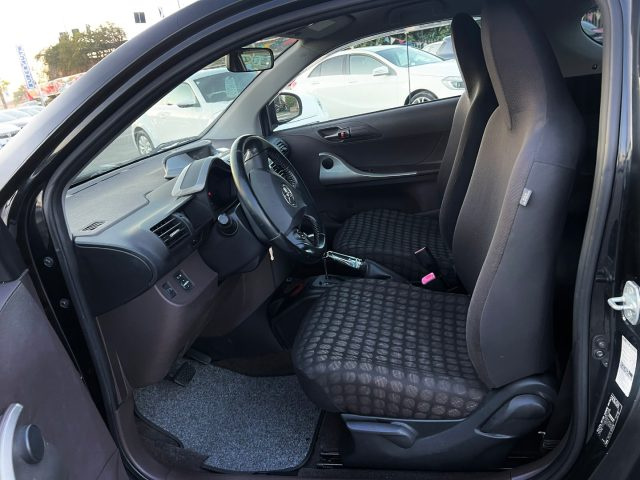 TOYOTA iQ usata, con Antifurto