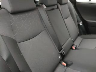 TOYOTA RAV 4 usata, con Sedile posteriore sdoppiato