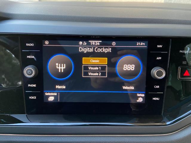 VOLKSWAGEN Taigo usata, con Touch screen