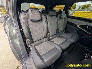 PEUGEOT 5008 usata, con Frenata d