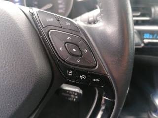 TOYOTA C-HR usata, con Telecamera per parcheggio assistito