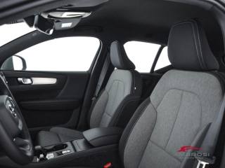 VOLVO XC40 usata 8