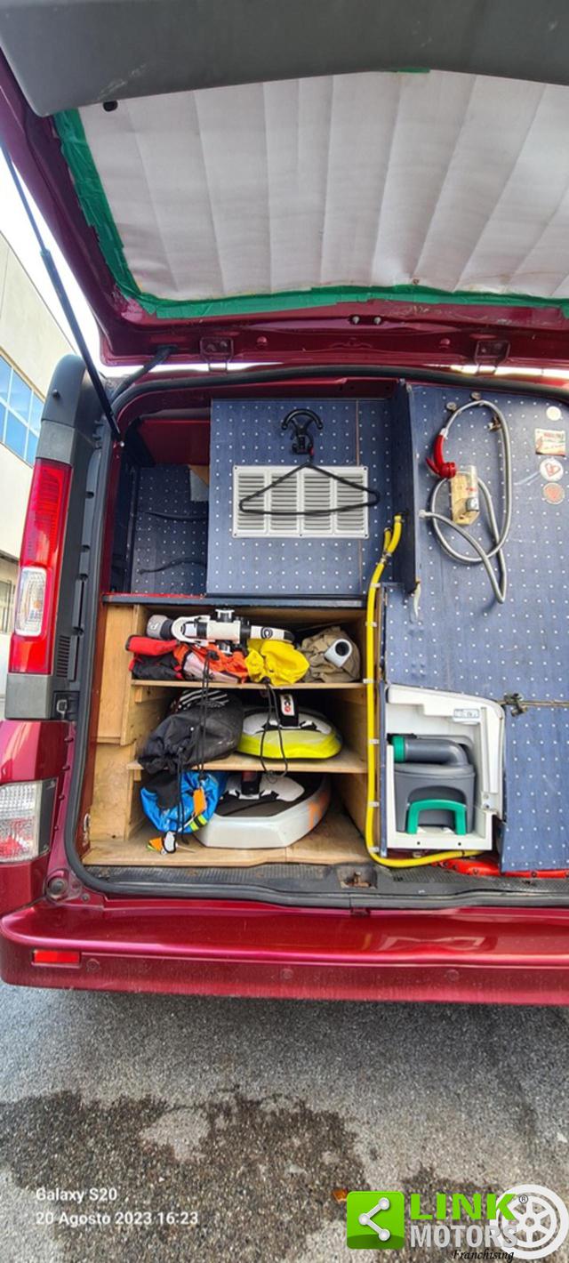 RENAULT Trafic usata, con ESP