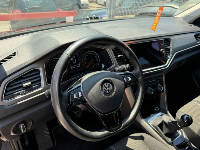 VOLKSWAGEN T-Roc usata, con Controllo automatico clima
