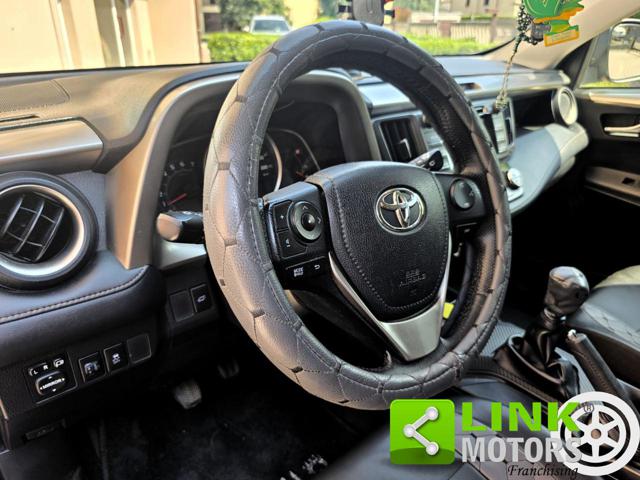TOYOTA RAV 4 usata, con Filtro antiparticolato