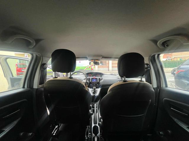 LANCIA Ypsilon usata, con Bluetooth