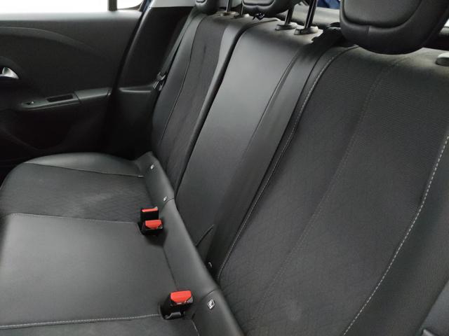 OPEL Corsa usata, con Volante in pelle