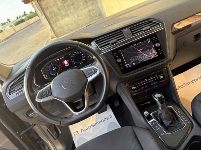 VOLKSWAGEN Tiguan usata, con USB