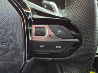 PEUGEOT 2008 usata, con Autoradio