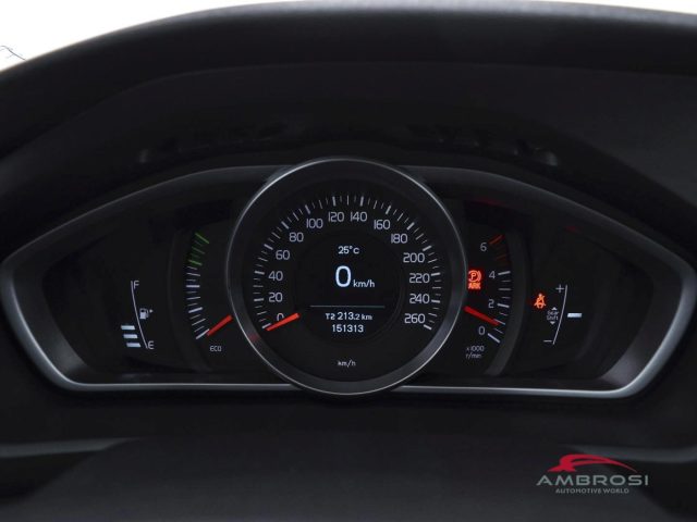 VOLVO V40 usata 12