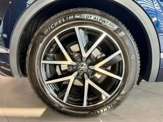 VOLKSWAGEN Touareg usata, con Antifurto