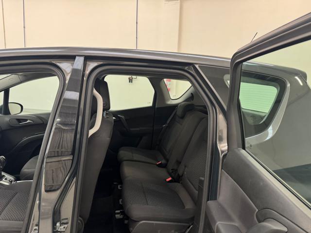 OPEL Meriva usata, con Autoradio