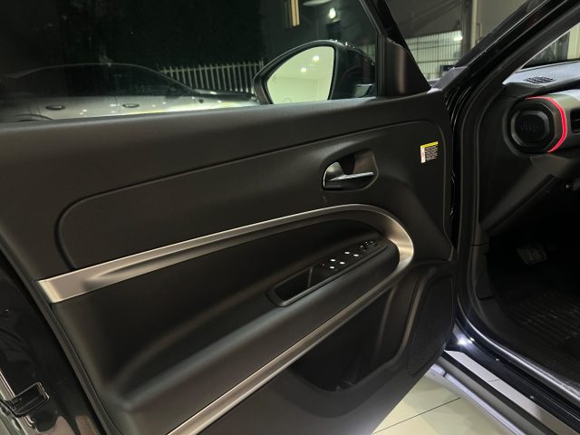 JEEP Avenger usata, con Sistema di navigazione