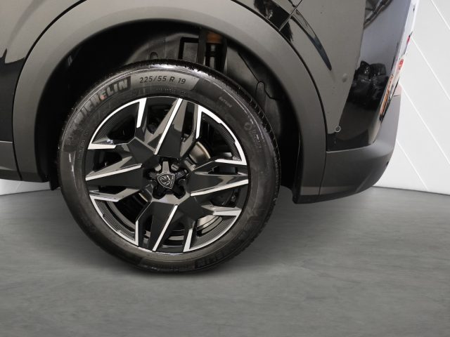 PEUGEOT 3008 usata, con Sensori di parcheggio posteriori