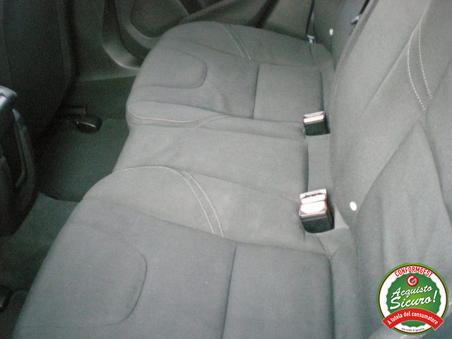 VOLVO V40 usata, con Bracciolo