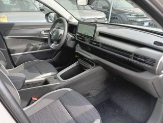 JEEP Avenger usata, con Touch screen