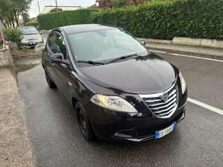 LANCIA Ypsilon usata, con Airbag