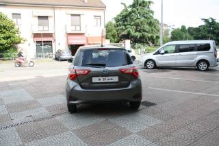 TOYOTA Yaris usata, con Cerchi in lega