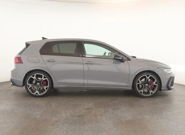 VOLKSWAGEN Golf GTI usata, con Airbag Passeggero