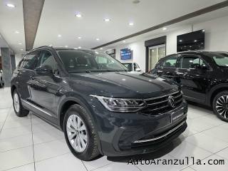 VOLKSWAGEN Tiguan usata, con Airbag laterali