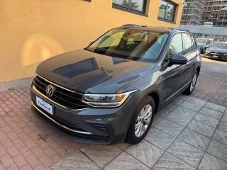 VOLKSWAGEN Tiguan usata, con Airbag laterali