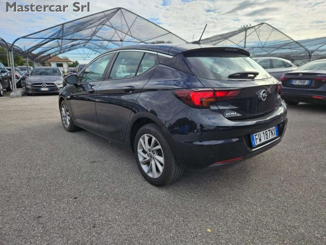 OPEL Astra usata, con Boardcomputer