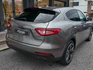 MASERATI Levante usata, con Airbag laterali