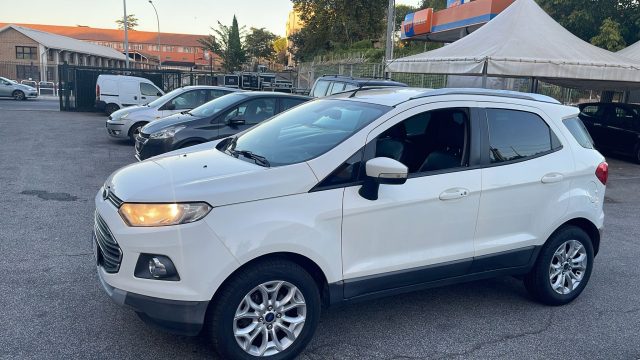 FORD EcoSport usata, con Autoradio