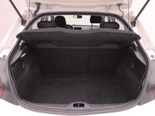 PEUGEOT 208 usata, con Autoradio digitale