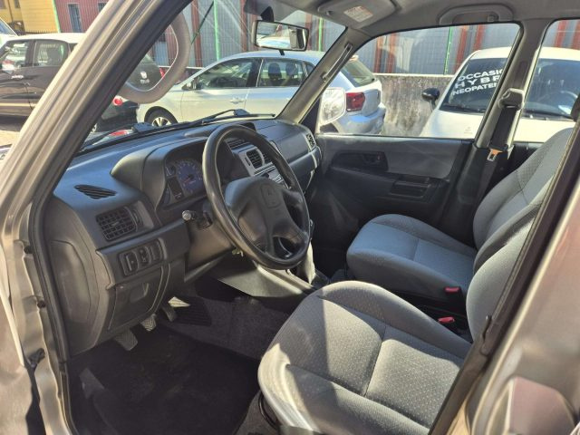 MITSUBISHI Pajero usata 9