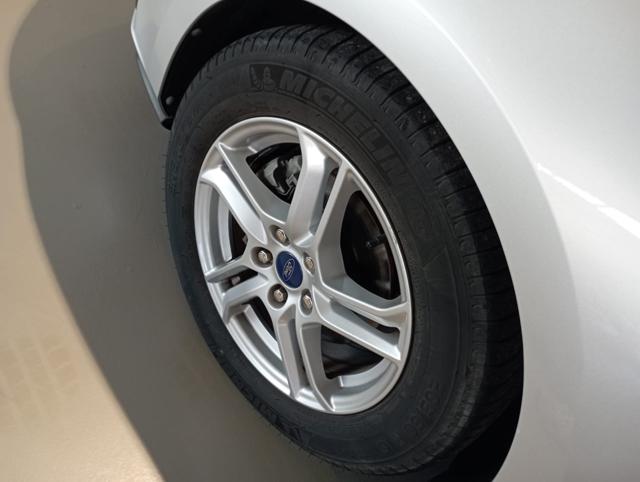 FORD Focus usata, con Bluetooth