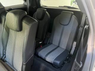 PEUGEOT 5008 usata, con Bracciolo