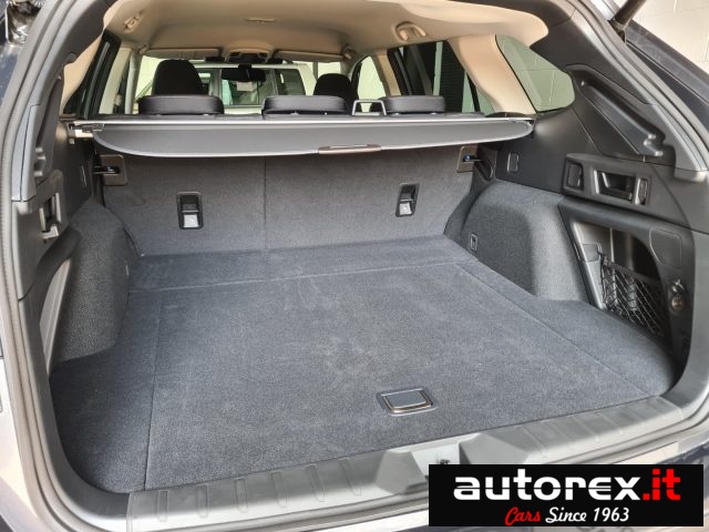 SUBARU OUTBACK usata, con Controllo automatico clima