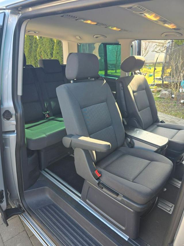 VOLKSWAGEN Multivan usata, con Airbag