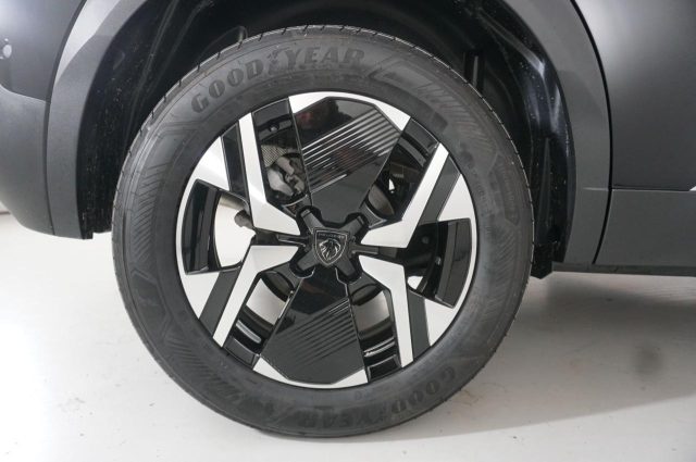 PEUGEOT 2008 usata, con Autoradio