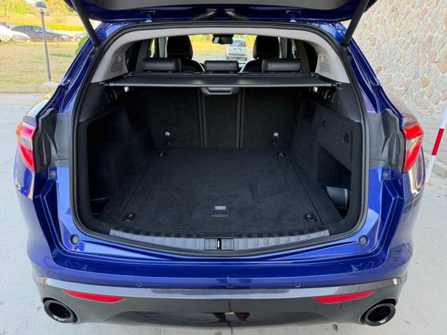 ALFA ROMEO Stelvio usata, con Portellone posteriore elettrico