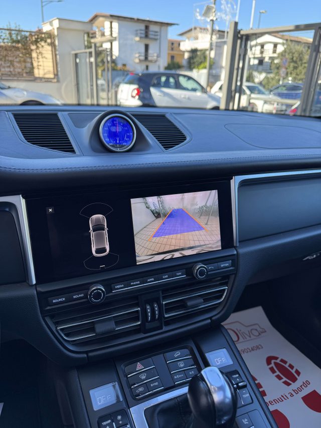 PORSCHE Macan usata, con Fendinebbia