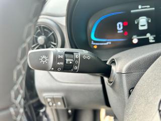 HYUNDAI i10 usata, con Park Distance Control