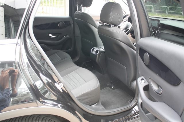 MERCEDES-BENZ GLC 300 usata, con Bracciolo