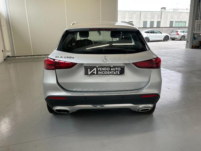 MERCEDES-BENZ GLA 250 usata, con Boardcomputer