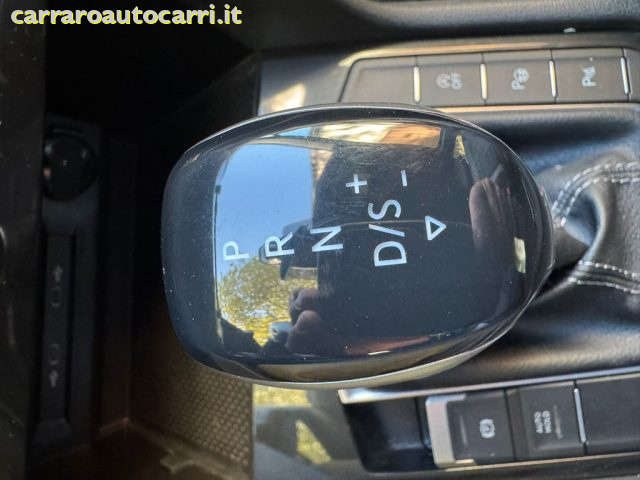 VOLKSWAGEN Tiguan usata, con Sedile posteriore sdoppiato